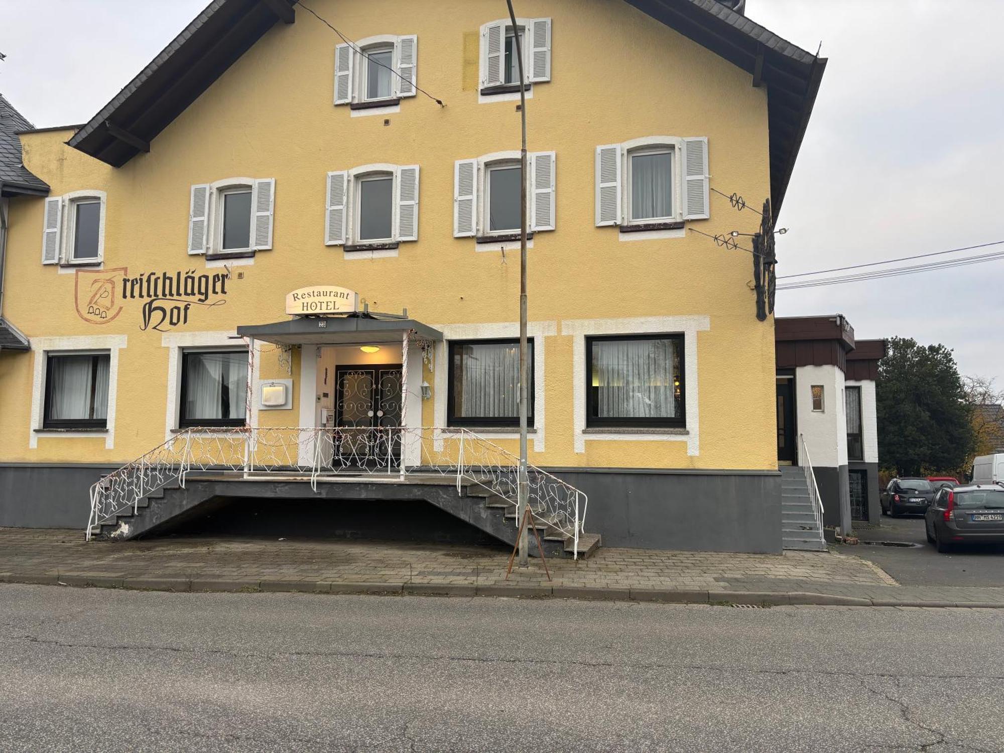 Hotel Dreischlaeger Hof Neustadt  Exterior foto